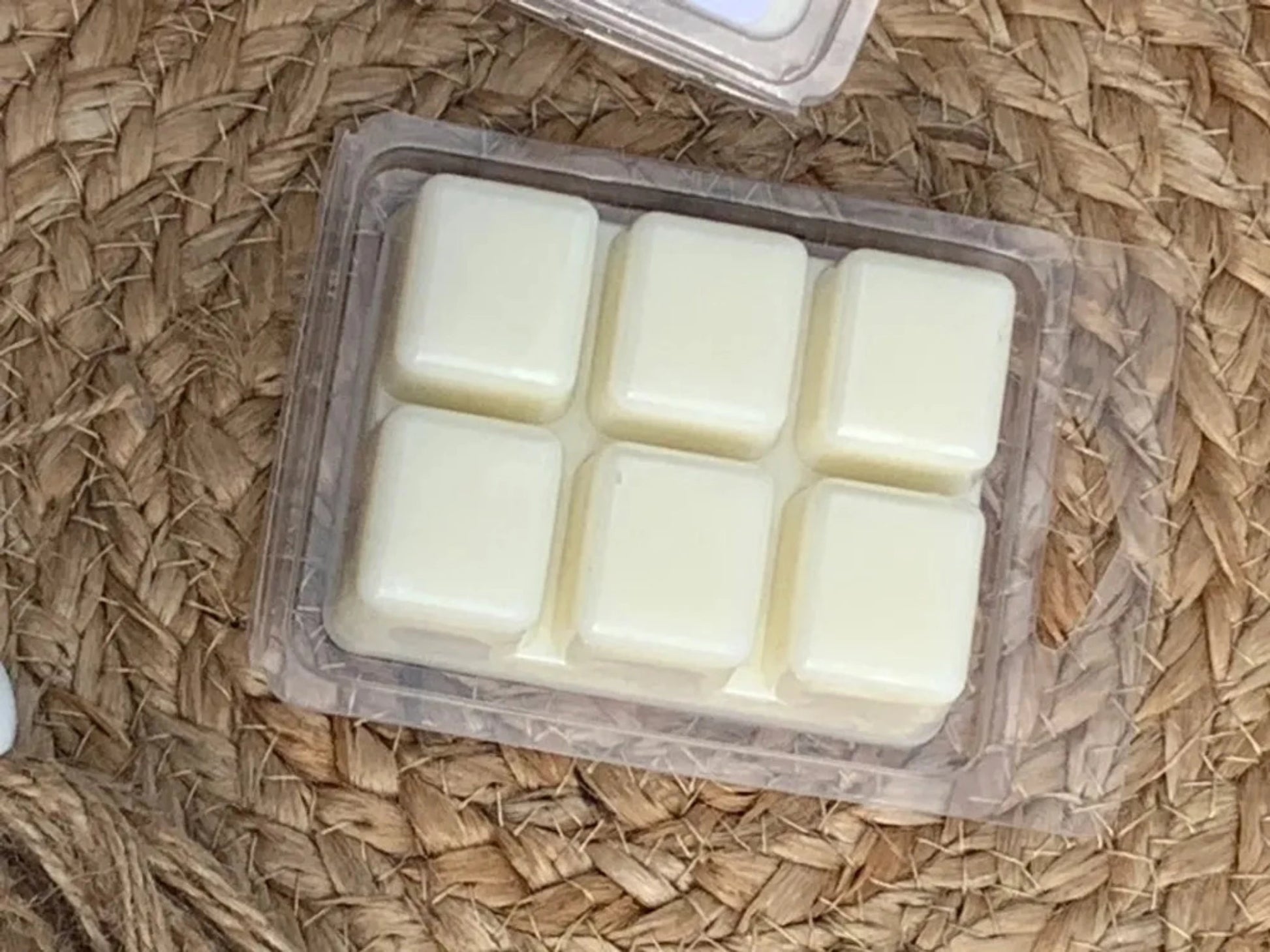butt naked wax melt. a perfect fruit and berry blend