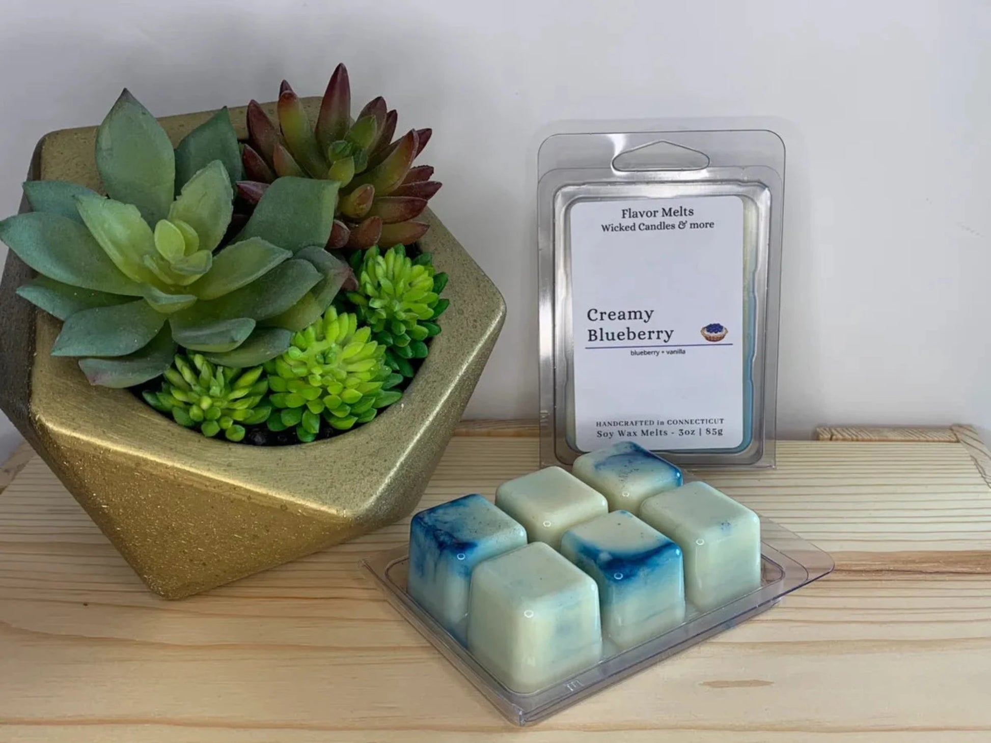 creamy blueberry scented wax melt